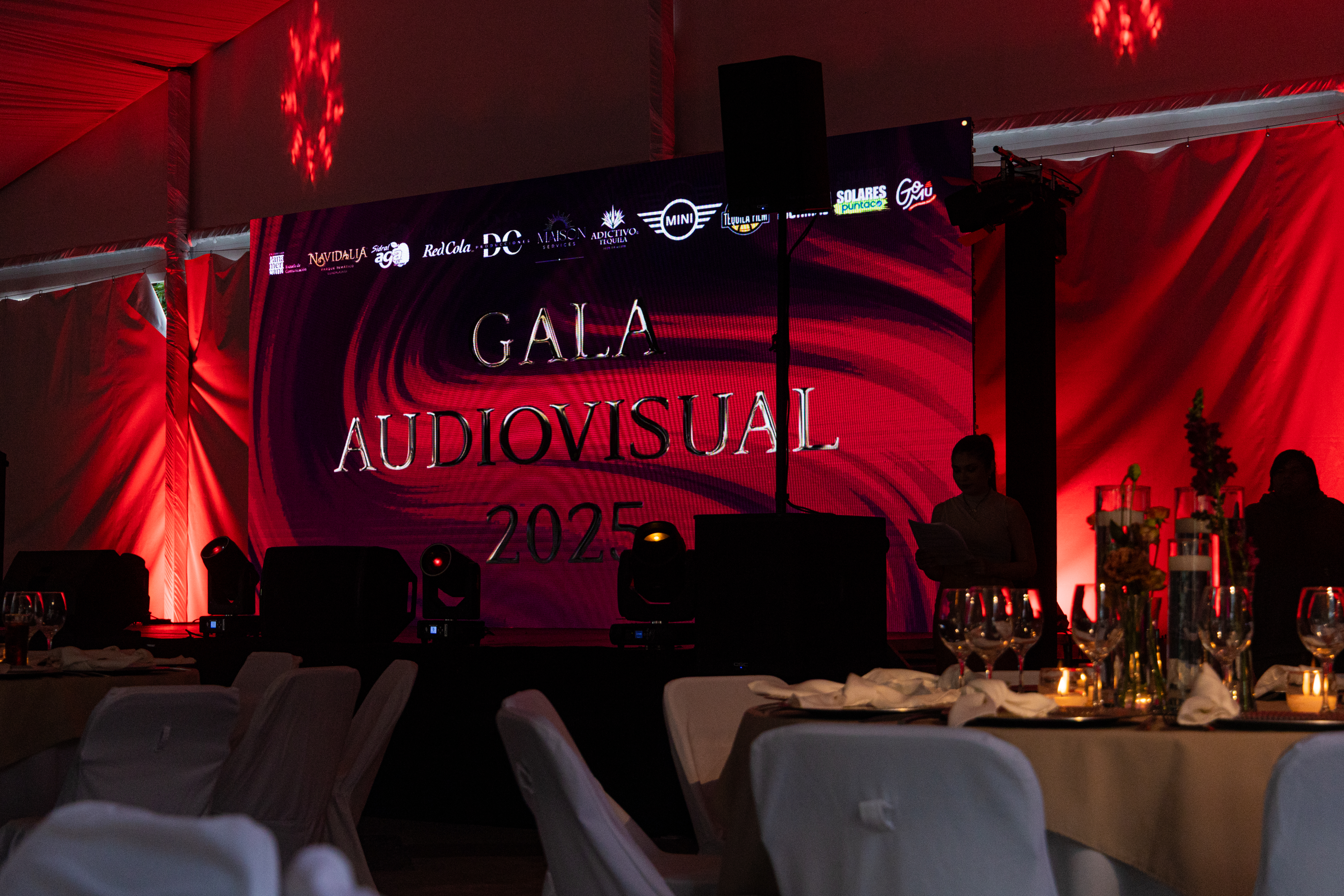 Pantalla LED con gráfico de evento